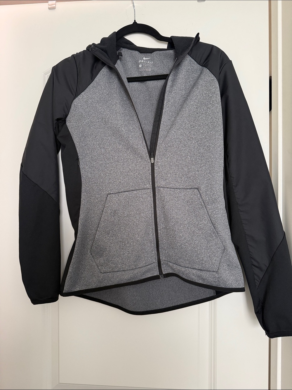 Nike Dri Fit Women's Gray & Black Full-Zip Hooded Utility Jacket